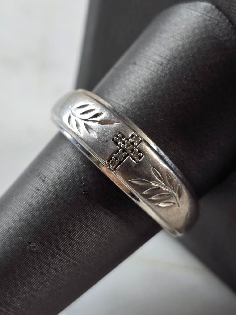 Mens Vintage Estate Sterling Silver Religious Cross Ring 5.1g E7989